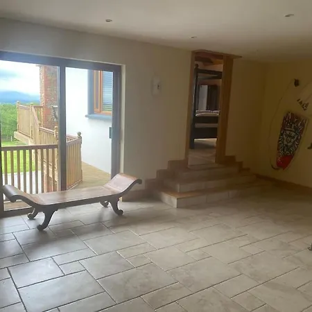 Hilltop بيت للعطل *